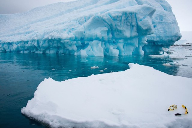 Unexpected Antartica Photography by Gray Malin-9