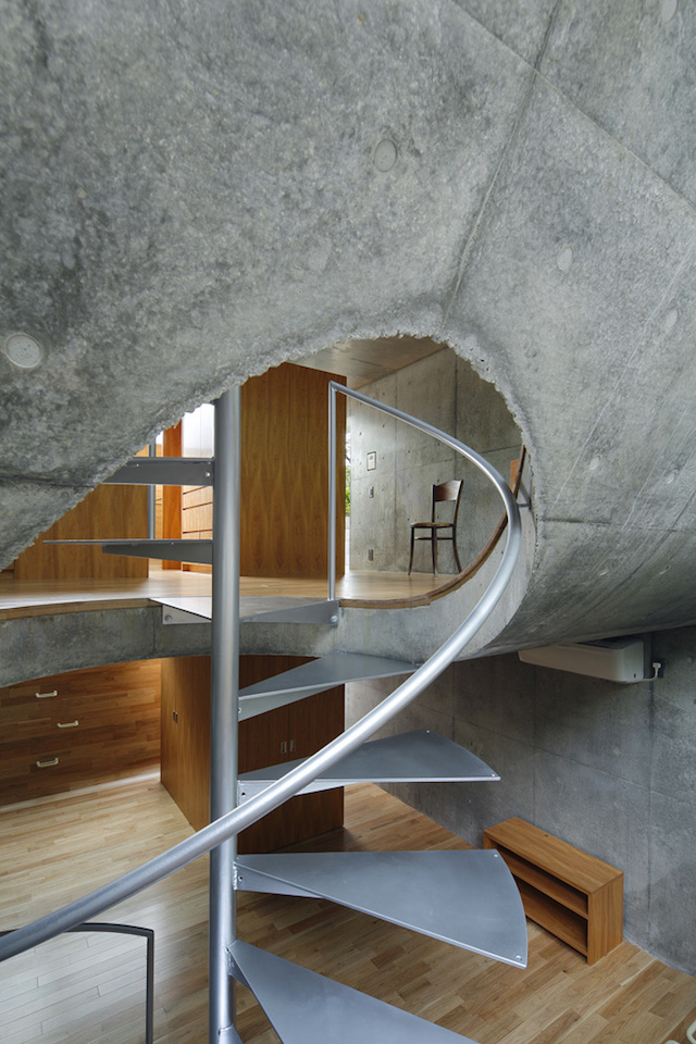 13-house-in-byoubugaura-in-japan-by-takeshi-hosaka