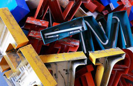 Letter Max : Lettres de Caractère