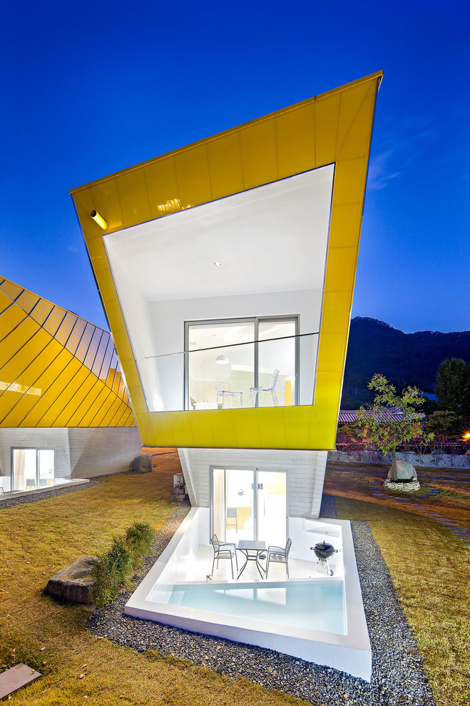 Full Yellow Color Pavillon_7