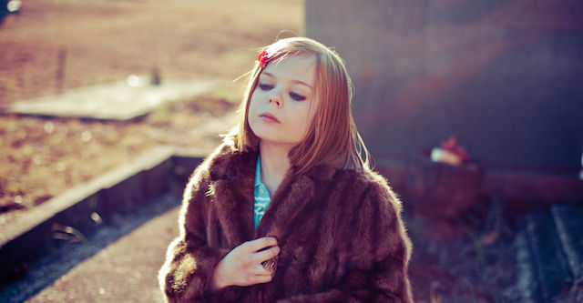Mum Photographer Turns Her Daughter Into Iconic Characters-12