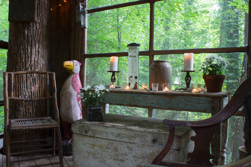 Secluded Intown Treehouse_6