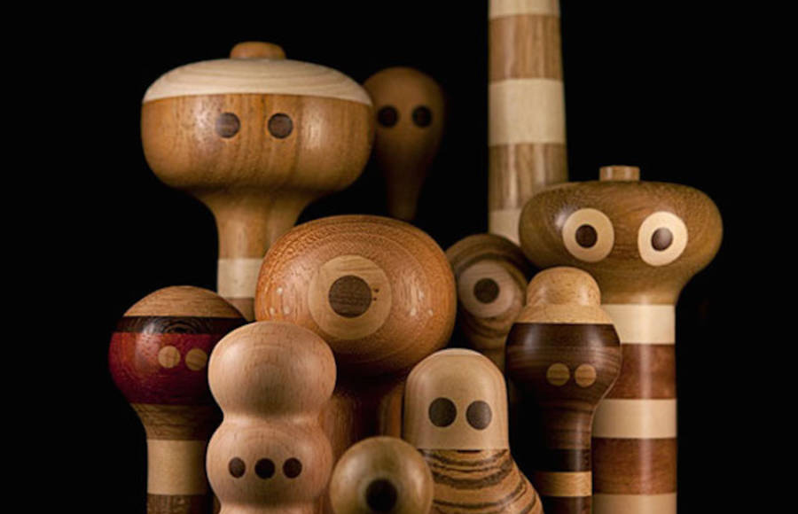 Wooden Robot Figurines