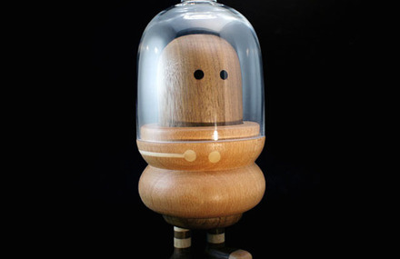 Wooden Robot Figurines