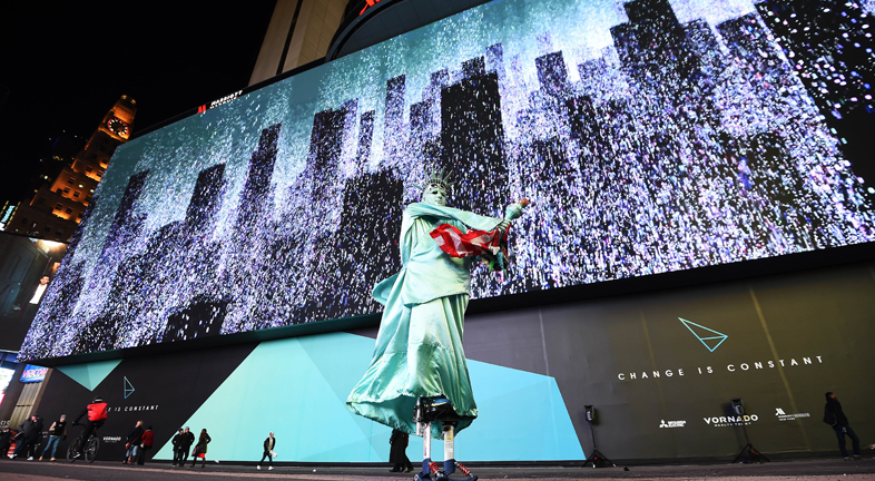 World Biggest Billboard in Times Square_0