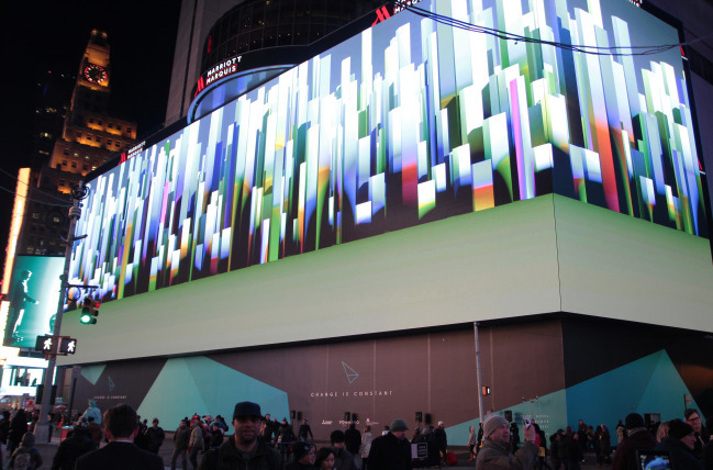 World Biggest Billboard in Times Square_9