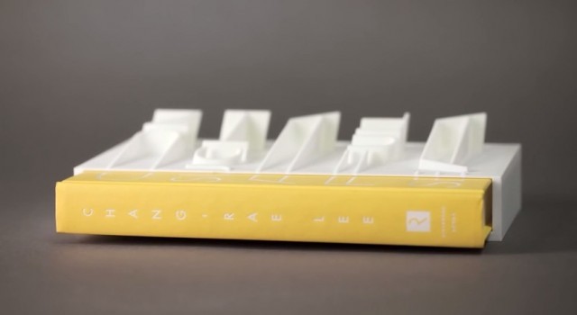 18 World’s First 3D-Printed Book Cover by MakerBot