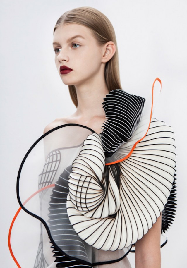 3D Printed Defect Clothes – Fubiz Media