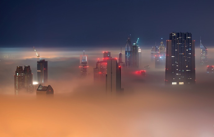 Fog Over Dubai Buildings Photography_7