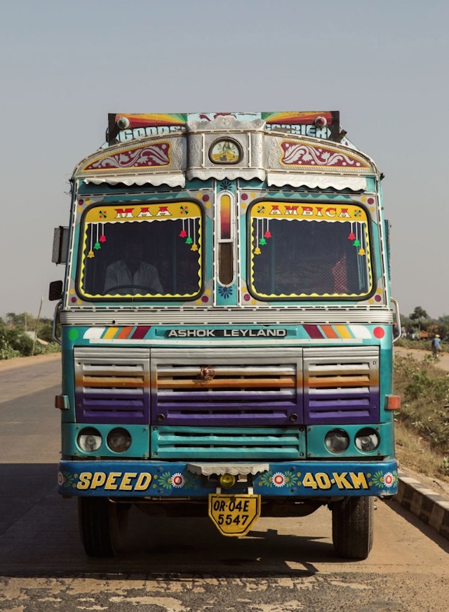 Indian Technicolor Trucks Photography-1