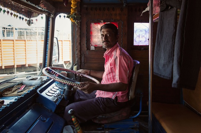 Indian Technicolor Trucks Photography-12