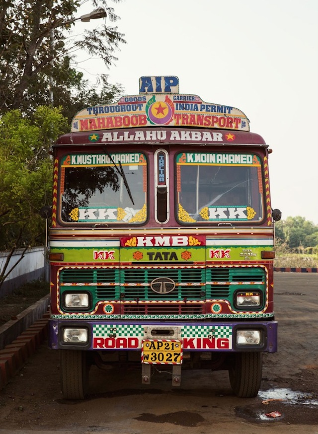 Indian Technicolor Trucks Photography-21