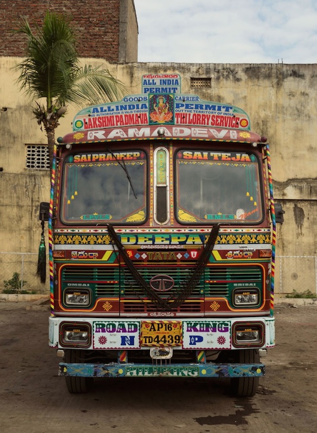 Indian Technicolor Trucks Photography-29