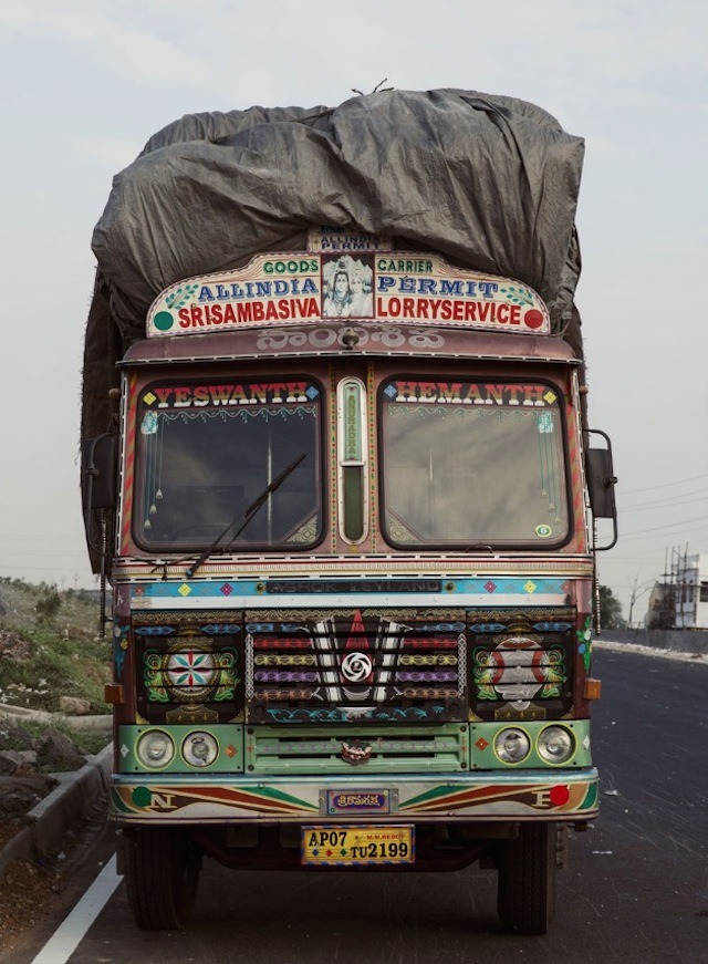 Indian Technicolor Trucks Photography-8