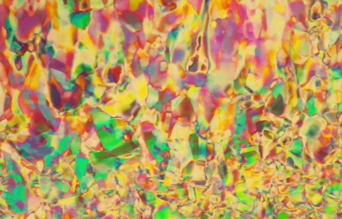 Timelapses Capture Crystallizing DNA