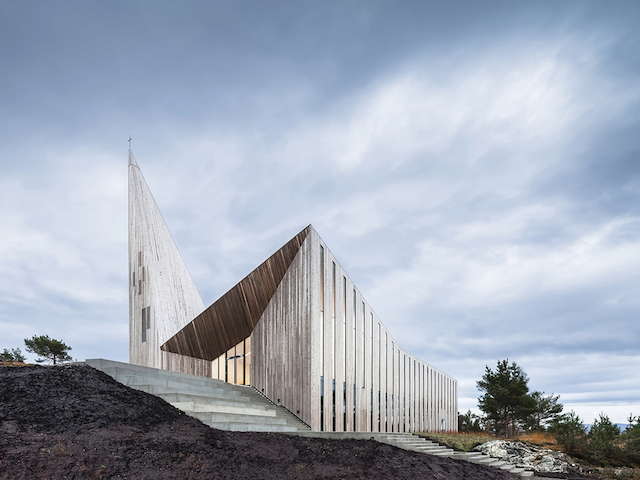 churchofknarvik-6