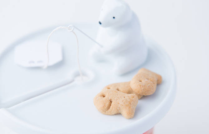 Fishing Polar Bear Tea Bag Holder