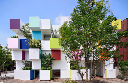 Cubical Facade of Sugamo Shinkin Bank