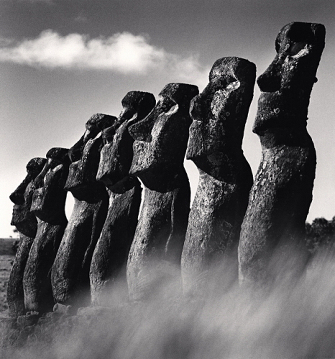 Black and White Photography by Michael Kenna_12