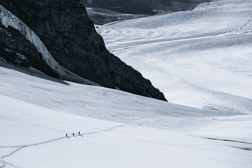 People in The Alps Photography_19