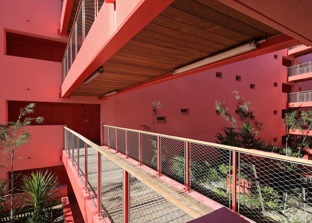 Red Housing by Pietri Architectes-4