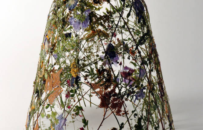 Delicate Flowers Sculptures