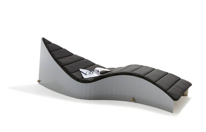 Waving Sofa by Sascha Akkermann