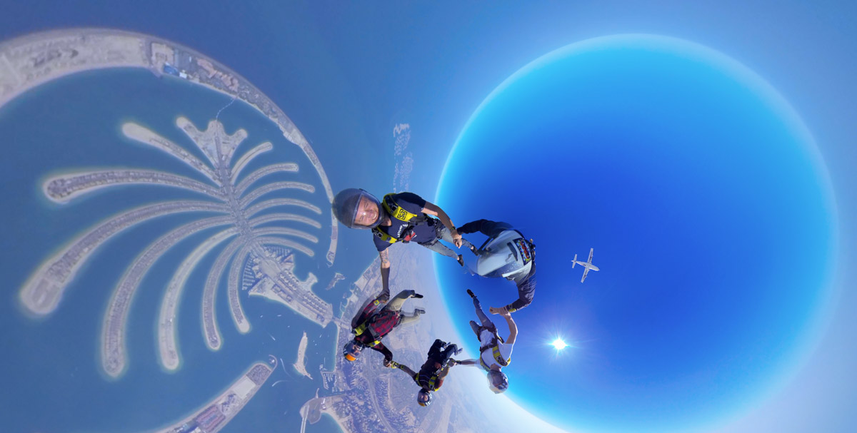 A Wild Tour of Dubai From Top to Bottom_0