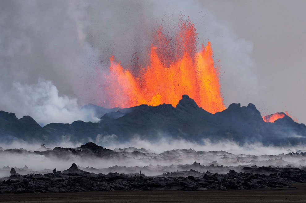 Active Volcano Photography_2