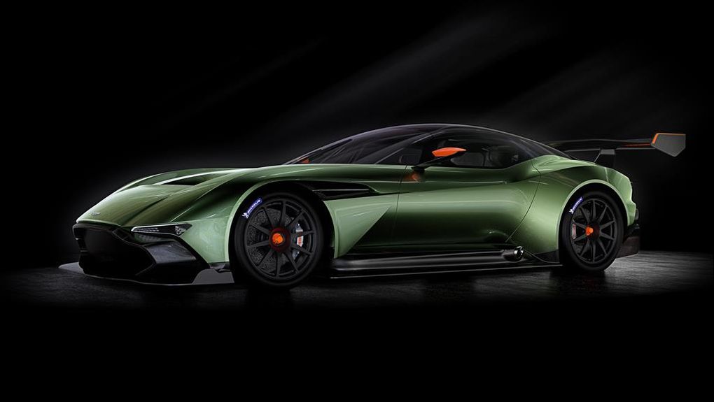 Aston Martin V12 Vulcan 3