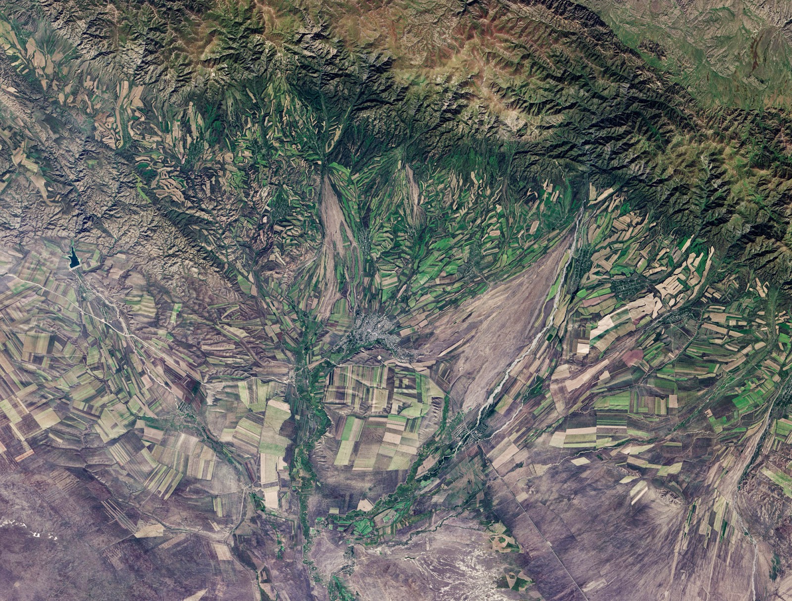 Best Earth Pictures From Space by NASA_1
