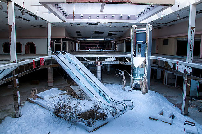 Deserted Mall Covered In Snow_1