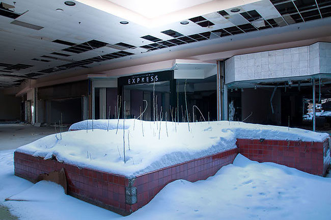 Deserted Mall Covered In Snow_5