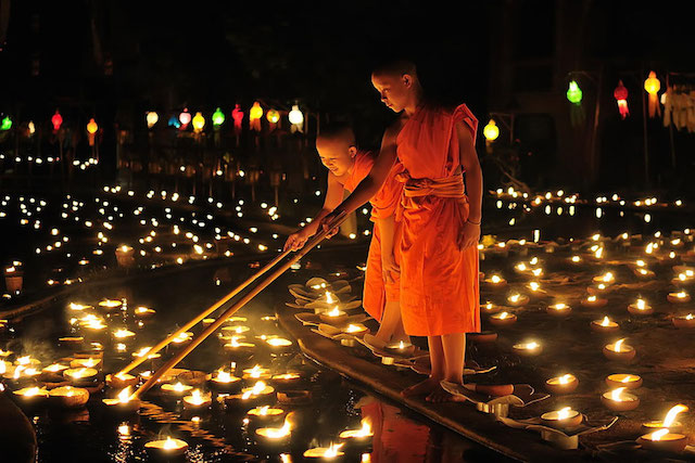 Loi Krathong Festival in Thailand-2