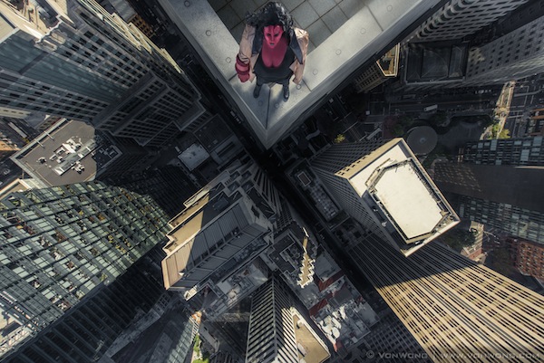 Superheroes On Skyscrapers_3