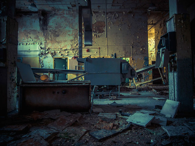 abandonedhospital-4
