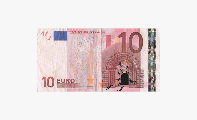 eurobanknotesbombing-10