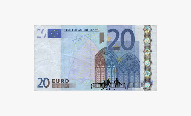 eurobanknotesbombing-9
