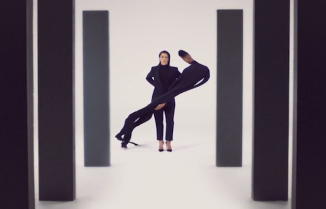 Jessie Ware – Champagne Kisses