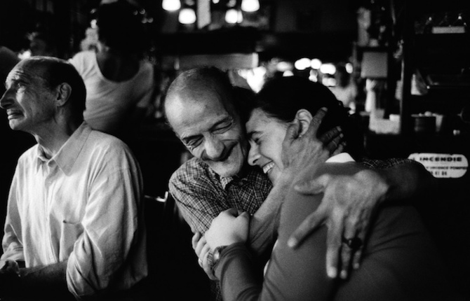 Black and White Couples Photography in Paris