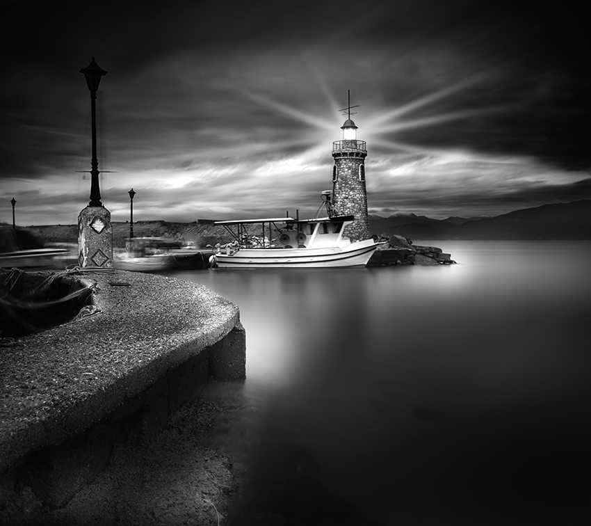 Dreamy Black And White Photography_2