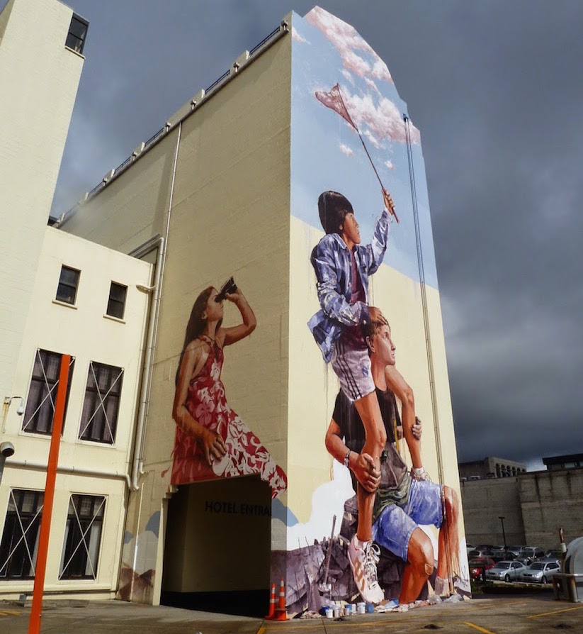 Mural by Fintan Magee in New Zealand_0