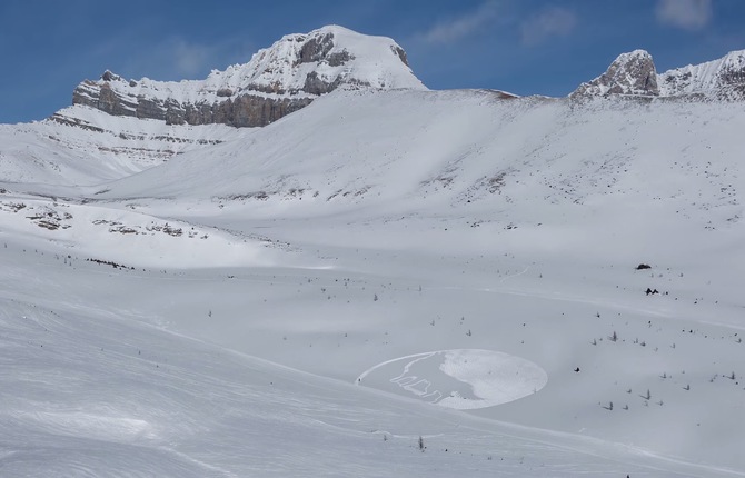 Snow Art in Banff National Park by Simon Beck