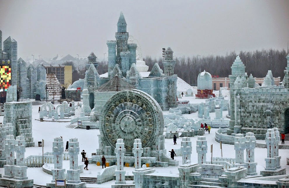 The 2015 Harbin Ice and Snow Festival_3