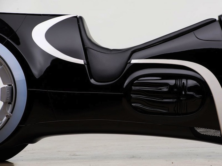 The Futuristic Motorcycle Inspired by Tron_1