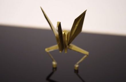Dancing Origamis Cranes on an Electromagnetic Stage