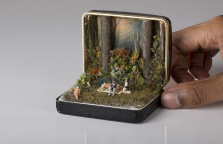 Little Scenes in Jewellery Boxes