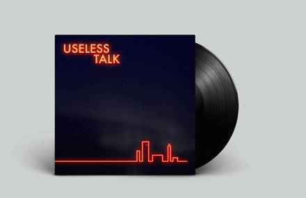 Useless Talk EP – « This is Happening »