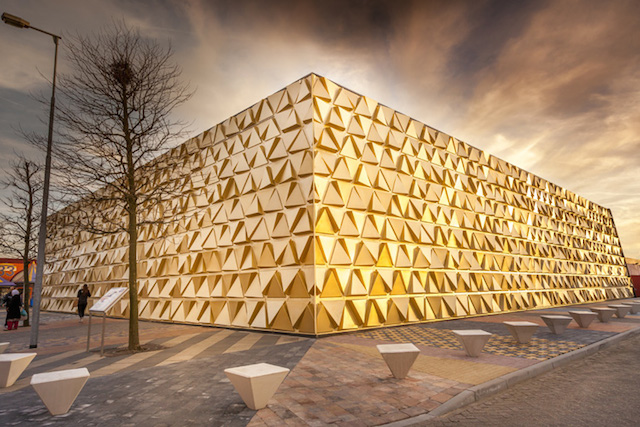 4-gold-souk-by-liong-lie-architects-at-beverwijk-bazaar
