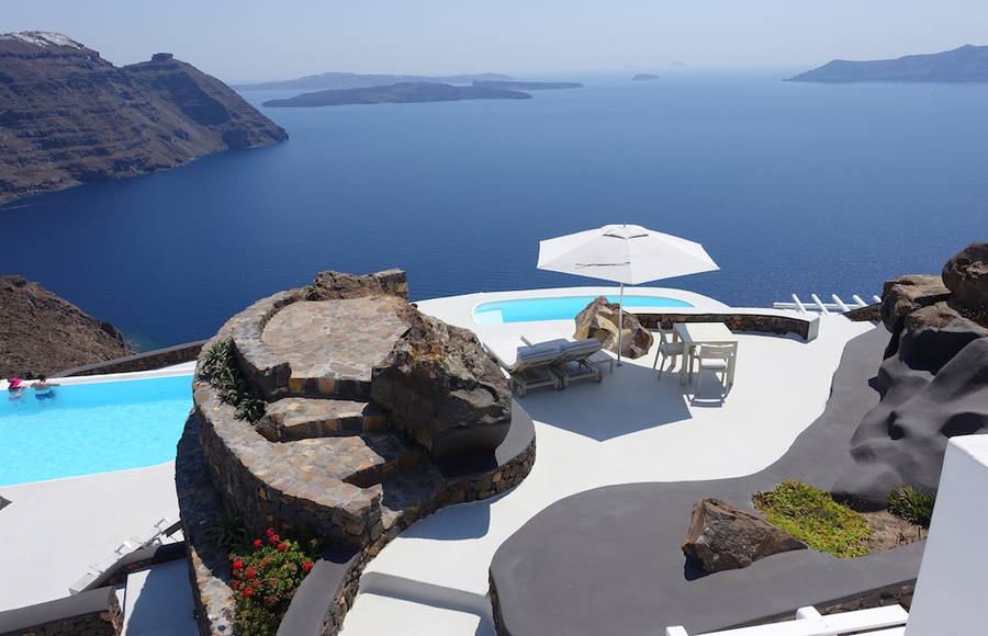 Best Hotels in Santorini